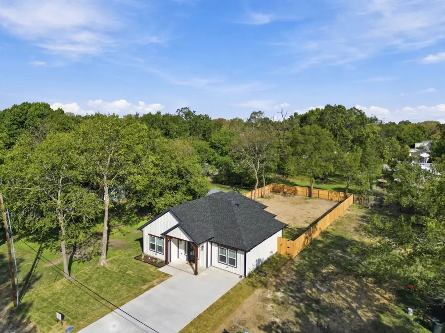 1400 W 12th Avenue, Corsicana, TX 75110 - #2
