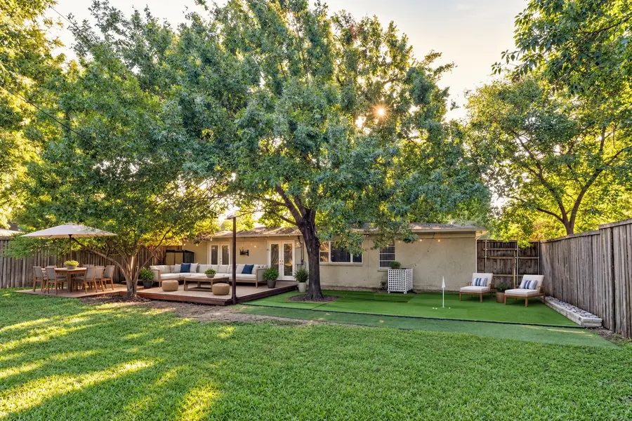 9711 E Lake Highlands Drive, Dallas, TX 75218 - #2