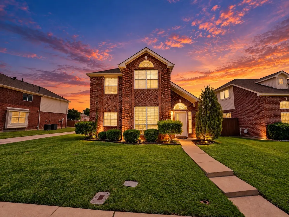 1402 Stone Canyon Way, Lewisville, TX 75067 - #1
