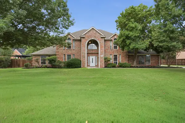 5904 Highland Hills Lane, Colleyville, TX 76034