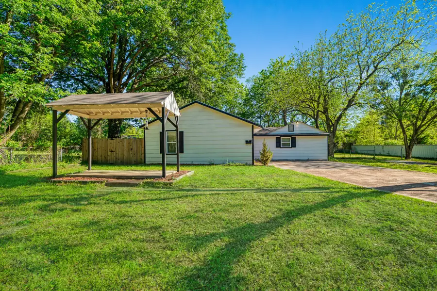 2617 Graham Street, Paris, TX 75460 - #3