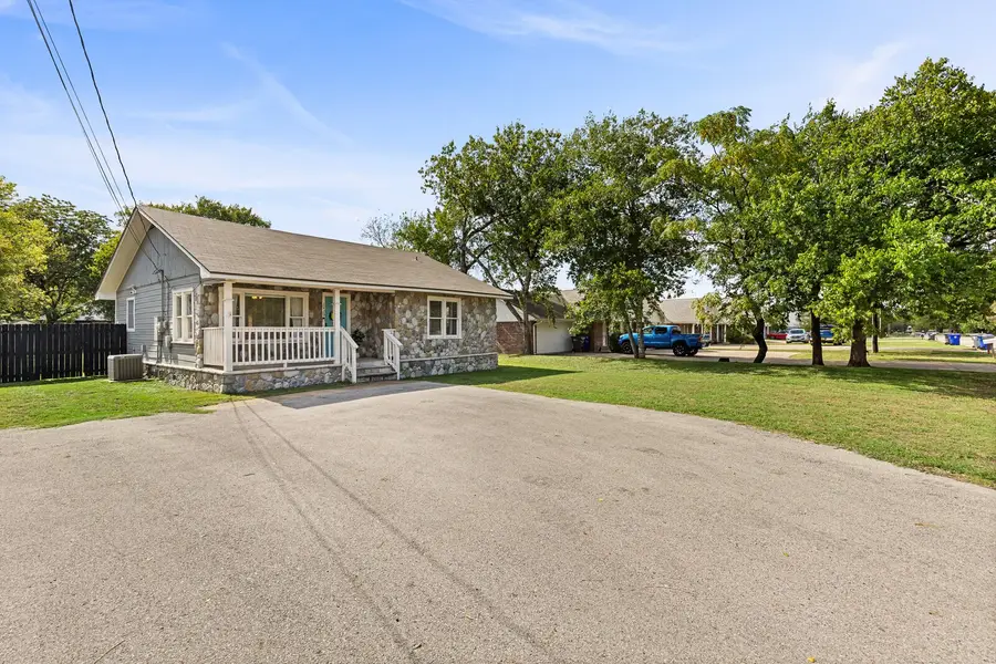 2425 S 2nd Street, Waco, TX 76706 - #3