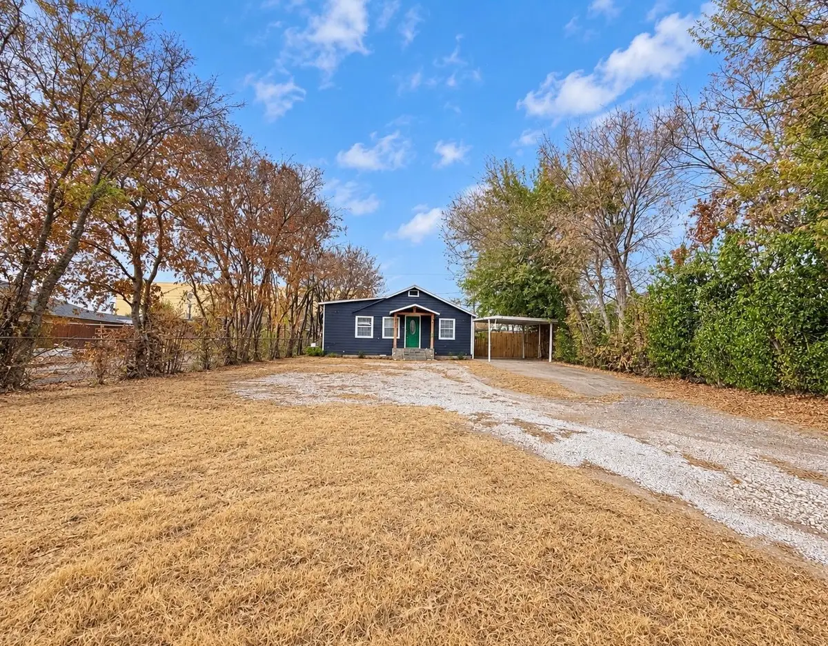 5512 Curzon Avenue, Fort Worth, TX 76107 - #1