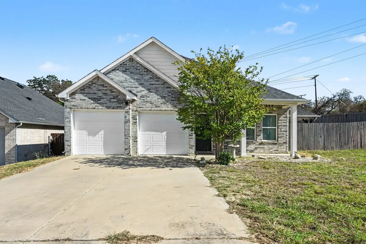 819 N Ridge Drive, White Settlement, TX 76108 - #1
