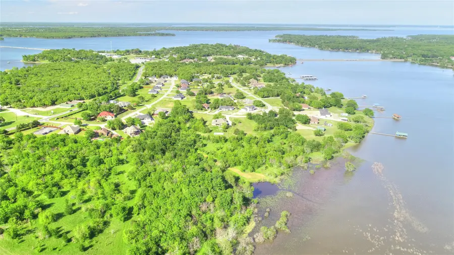 10560 Lago Vista, Quinlan, TX 75474 - #2