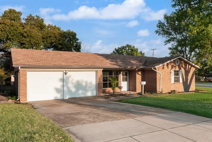 6609 Trailwood Drive, Forest Hill, TX 76140 - #3