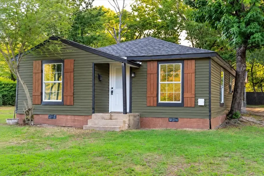 418 N 36th Street, Corsicana, TX 75110 - #2