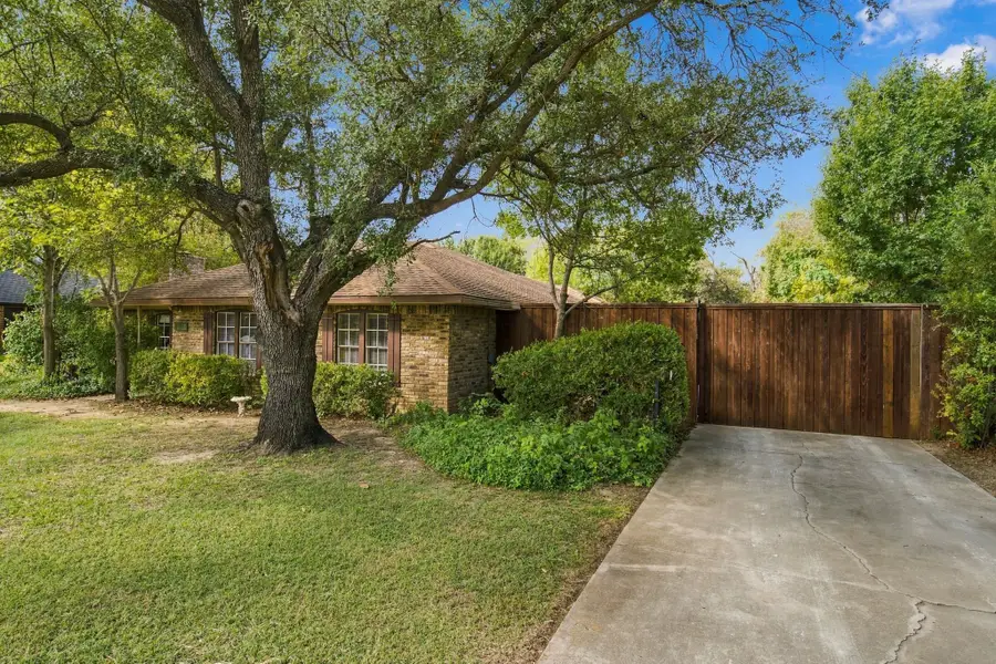 1016 Meadows Drive, Corinth, TX 76208 - #2