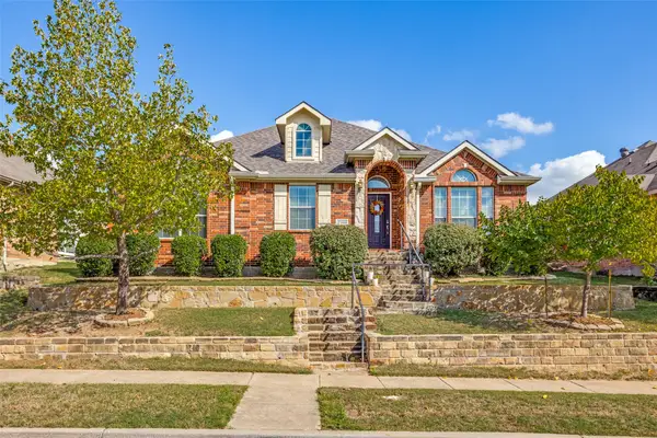 2106 Hollow Way, Garland, TX 75041
