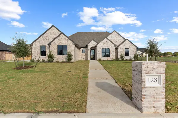 128 Paddle Boat Court, Robinson, TX 76706
