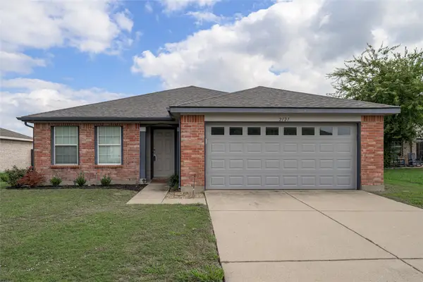 2121 Sherbrooke Court, Sherman, TX 75092