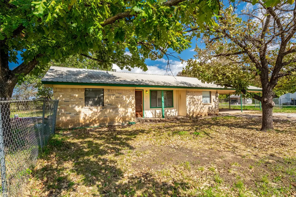 199 Park Street, Newark, TX 76071 - #1
