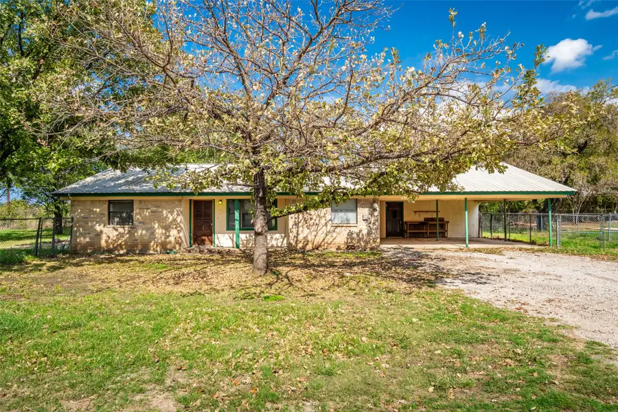 199 Park Street, Newark, TX 76071 - #2