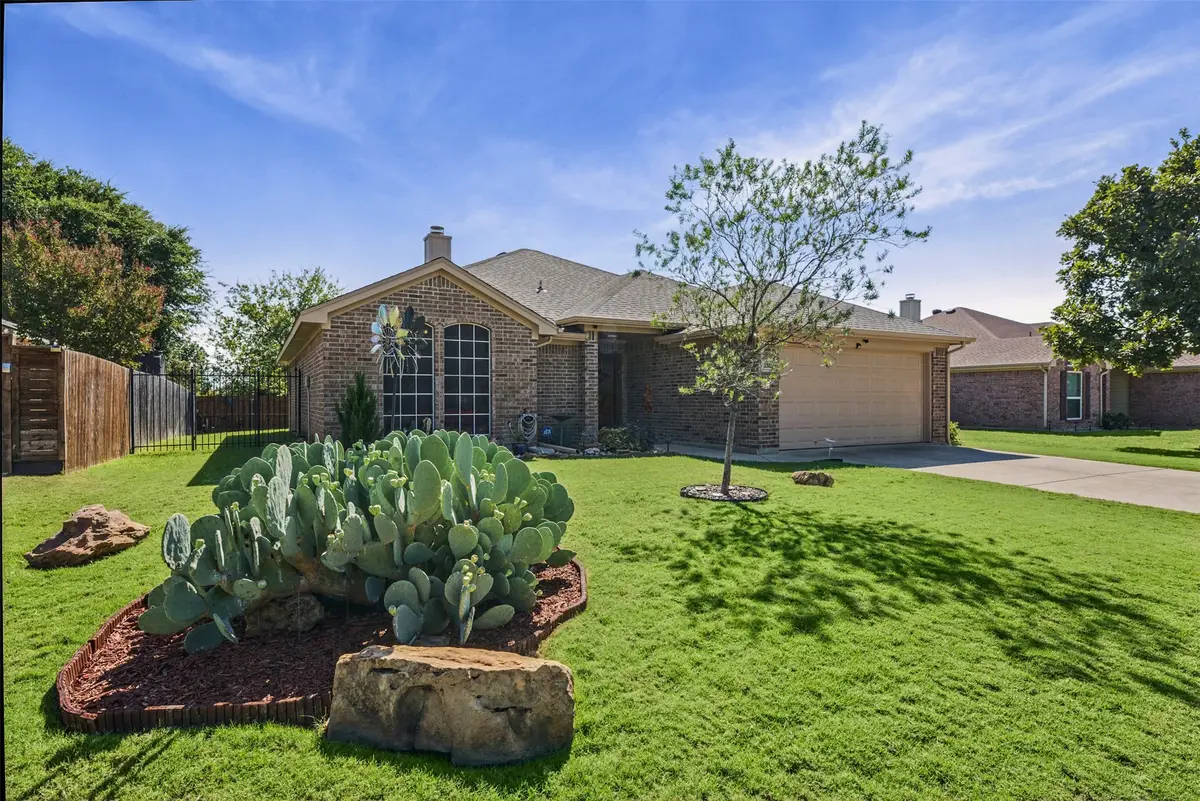 575 Tanglewood Drive, Burleson, TX 76028 - #1