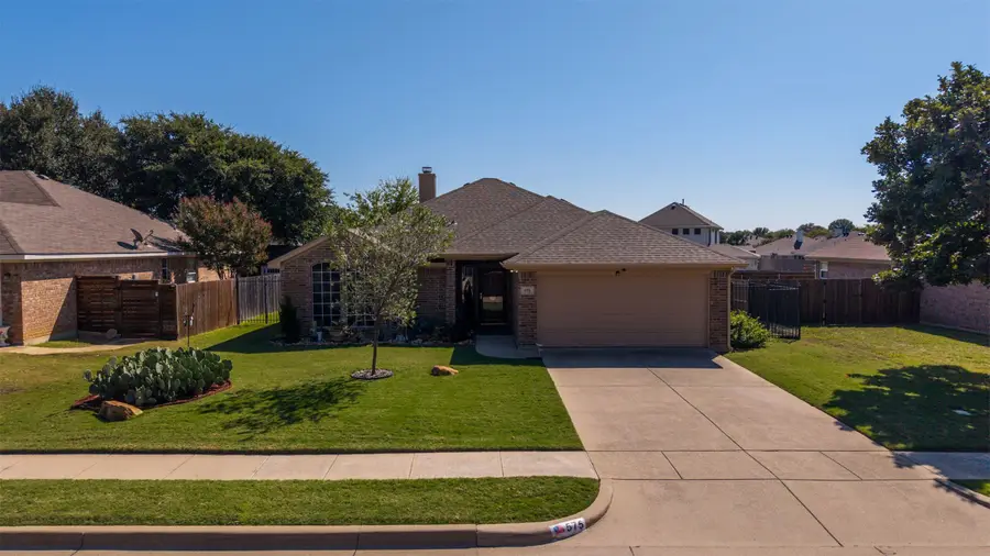 575 Tanglewood Drive, Burleson, TX 76028 - #2