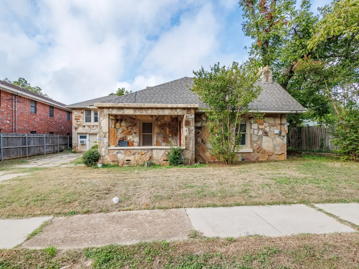 544 N Clinton Street, Stephenville, TX 76401 - #1