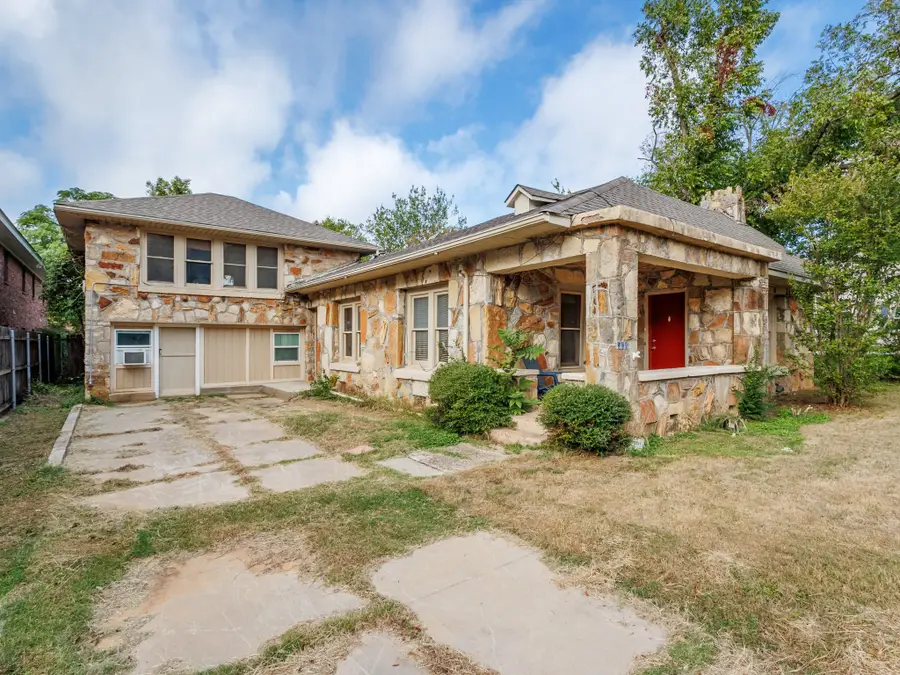 544 N Clinton Street, Stephenville, TX 76401 - #2