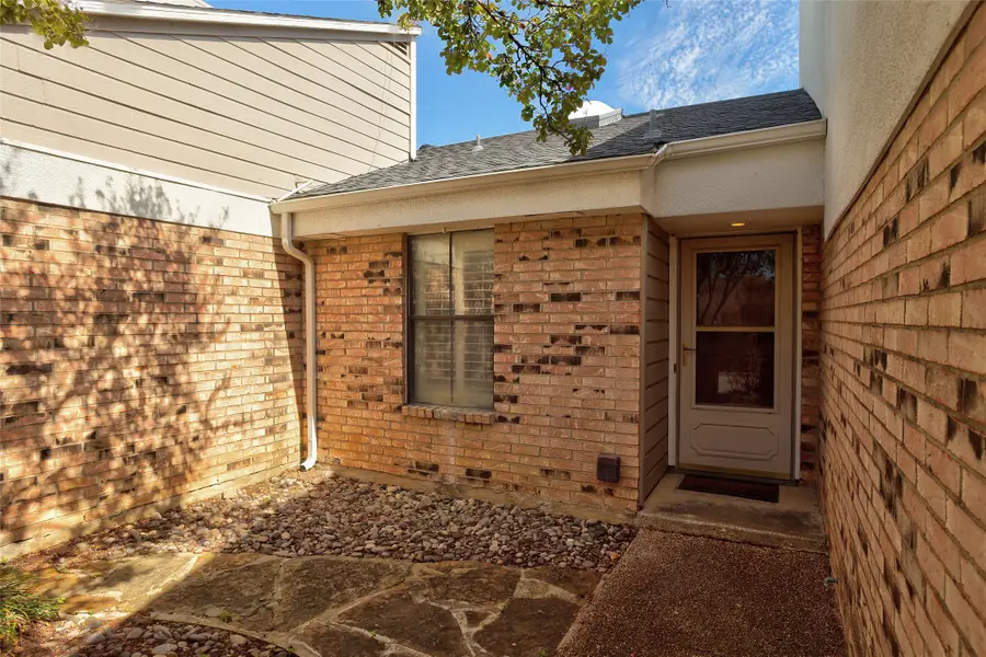 2109 Brook Mount Court, Carrollton, TX 75006 - #2