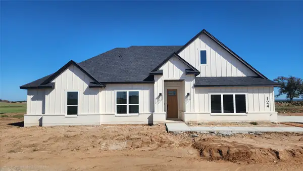 124 Legends Way, Bridgeport, TX 76426