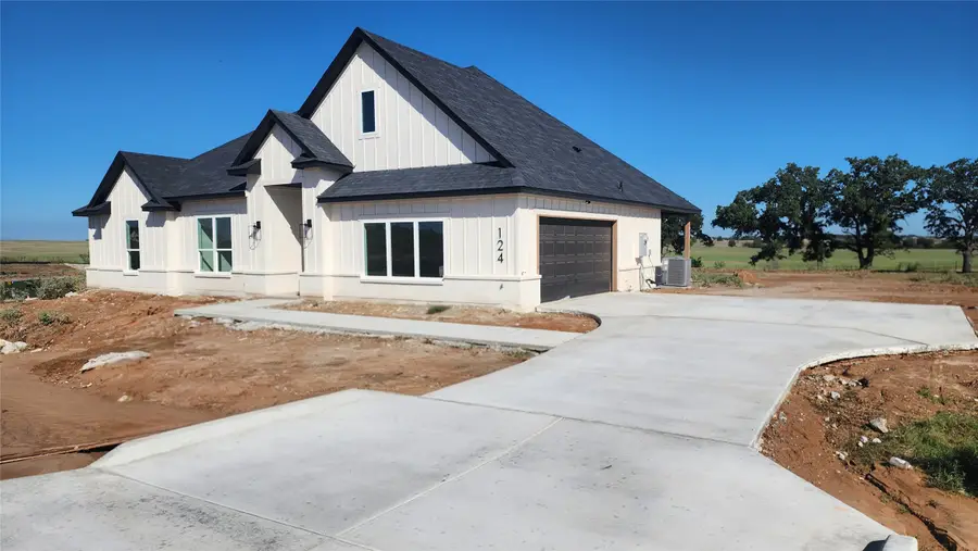 124 Legends Way, Bridgeport, TX 76426 - #2