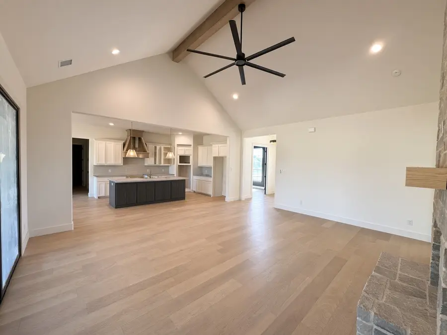 116 Turtle Back Ridge, Decatur, TX 76234 - #2