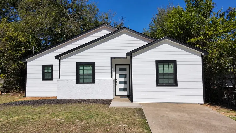 1615 Presidio Avenue, Dallas, TX 75216 - #2
