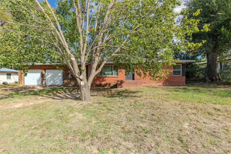 412 N Post Oak Street, Winnsboro, TX 75494 - #2