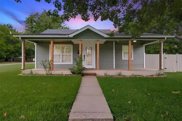 327 W Texas Street, Sherman, TX 75092