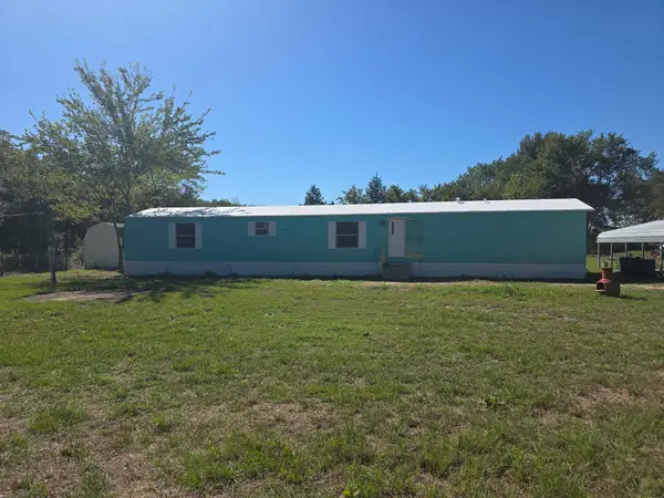 1235 Fcr 930, Mexia, TX 76667