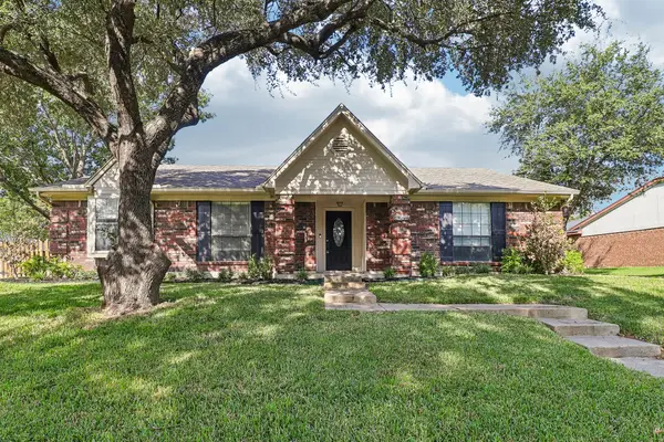 7305 Elizabeth Place, Plano, TX 75025