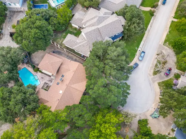 6936 Wildglen Drive, Dallas, TX 75230