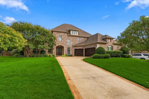 204 Saint Tropez Drive, Southlake, TX 76092
