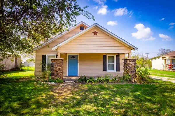 720 Texas Street, Graham, TX 76450