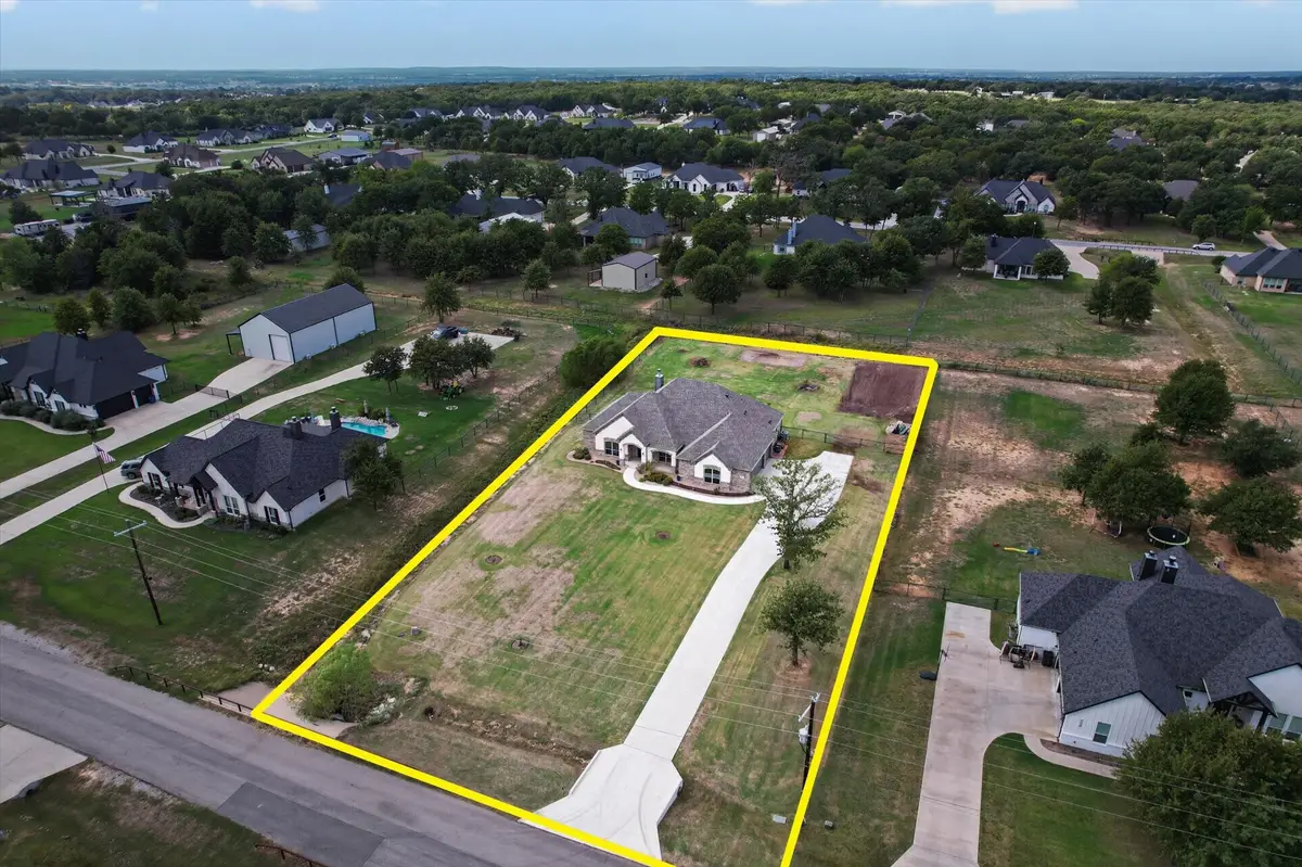 2025 Forest Bluff Trail, Azle, TX 76020 - #1