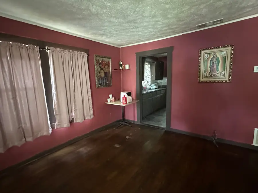 2118 Columbus Avenue, Fort Worth, TX 76164 - #3