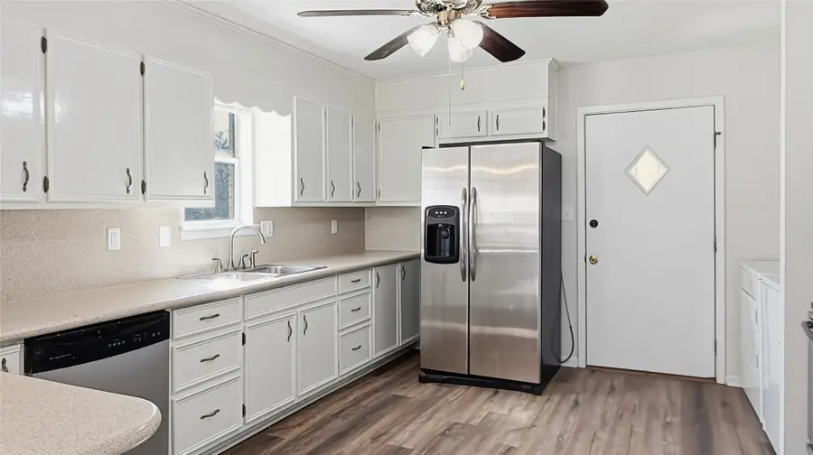 905 W Standifer Street, Hamilton, TX 76531 - #3