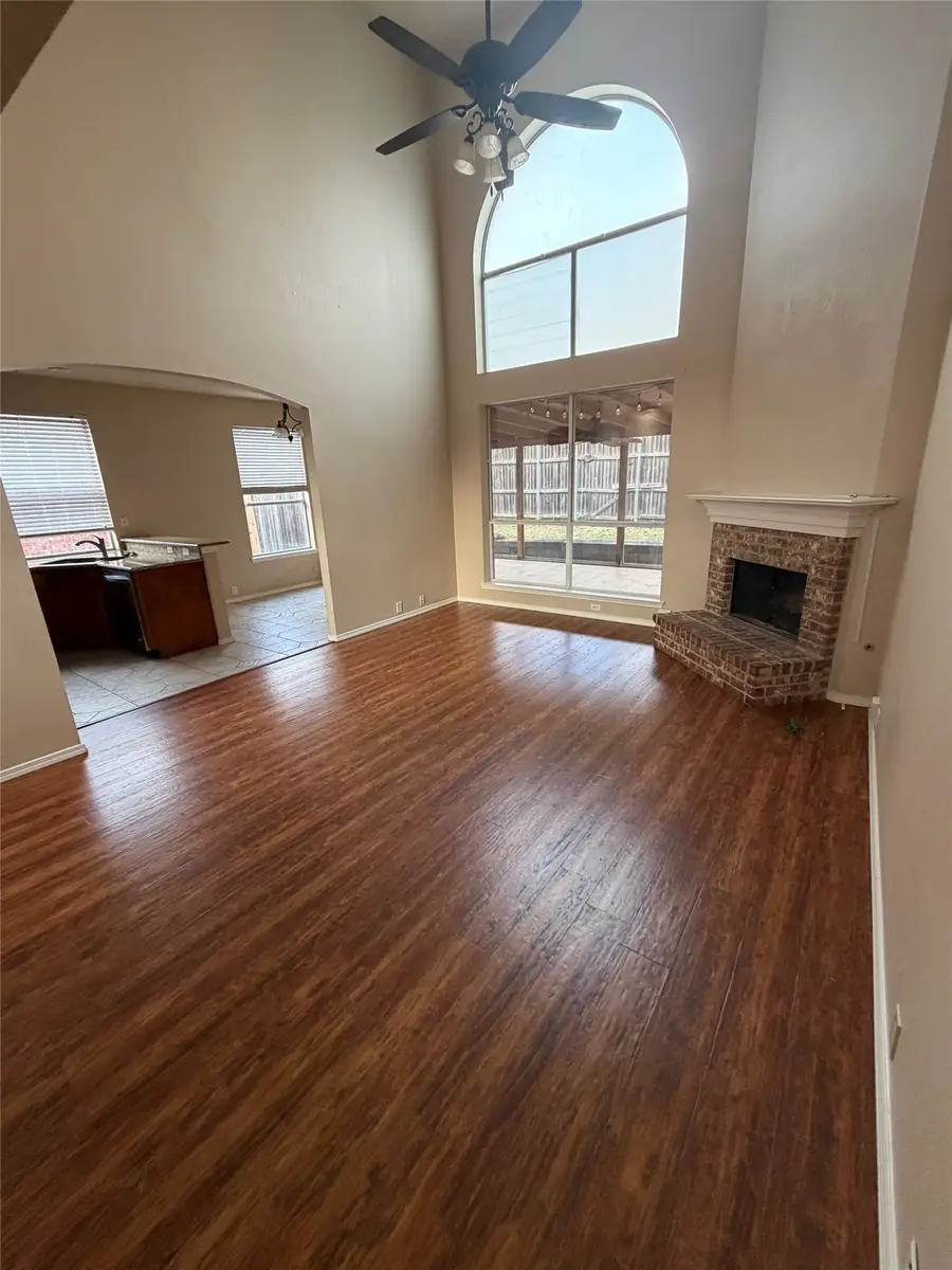 913 Waterford Way, Euless, TX 76039 - #3