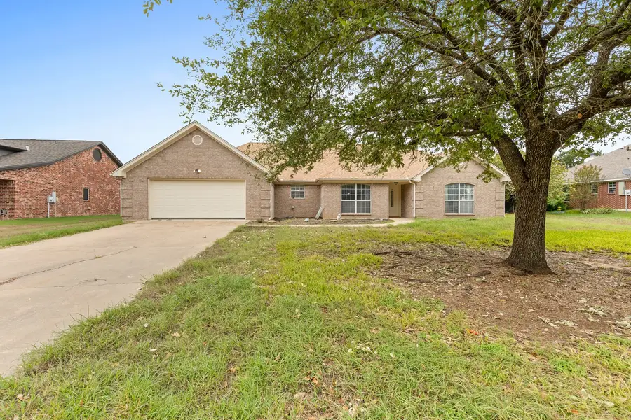 210 River Place W, Gatesville, TX 76528 - #2