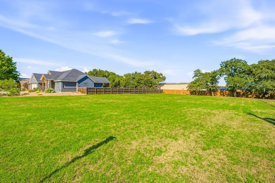 1949 N Dale Avenue, Stephenville, TX 76401 - #3