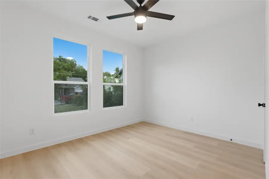 2319 Moffatt Avenue, Dallas, TX 75216 - #3