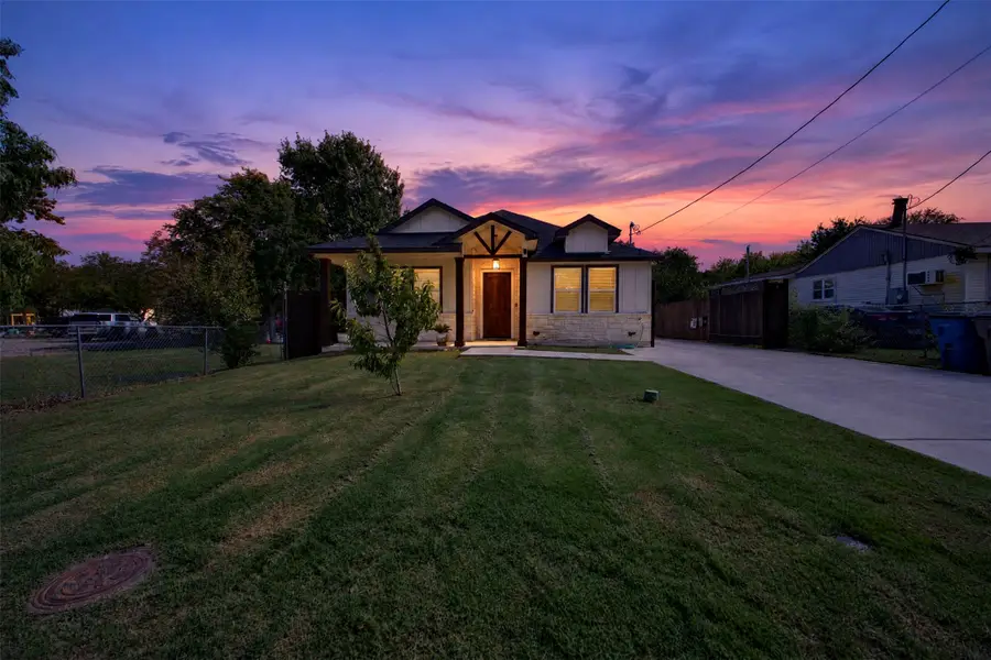 9116 Beckleycrest Avenue, Dallas, TX 75232 - #2