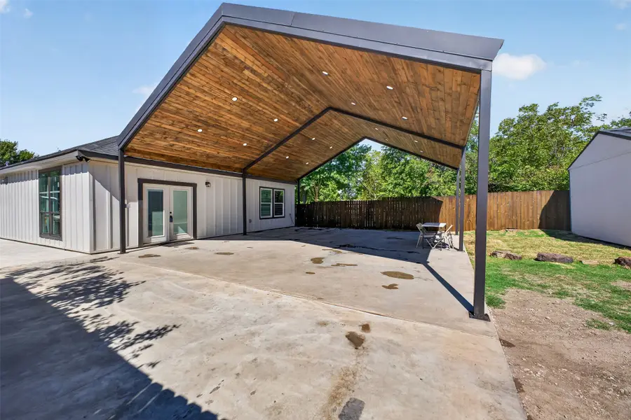 9116 Beckleycrest Avenue, Dallas, TX 75232 - #3