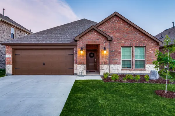 11108 Ranchera Drive, Aubrey, TX 76227