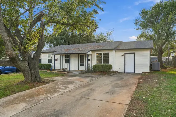 1005 Blanco Drive, Euless, TX 76039