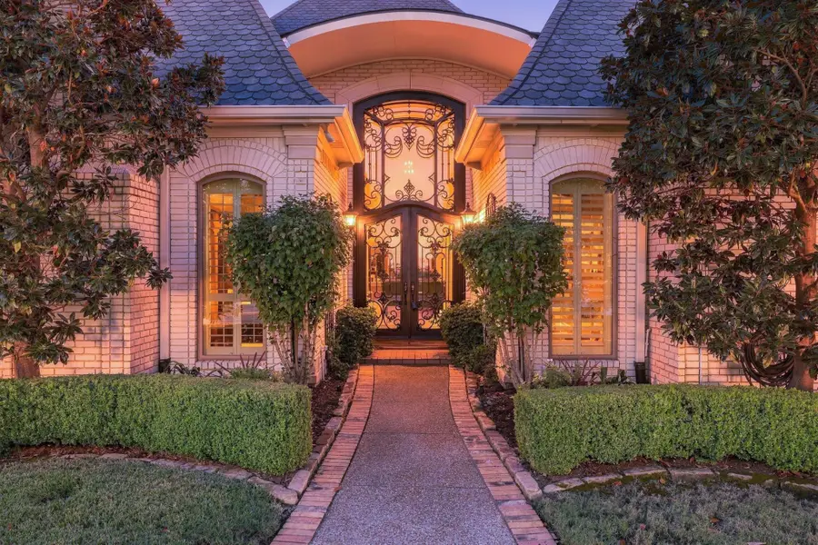 2711 Meadowview Drive, Colleyville, TX 76034 - #2