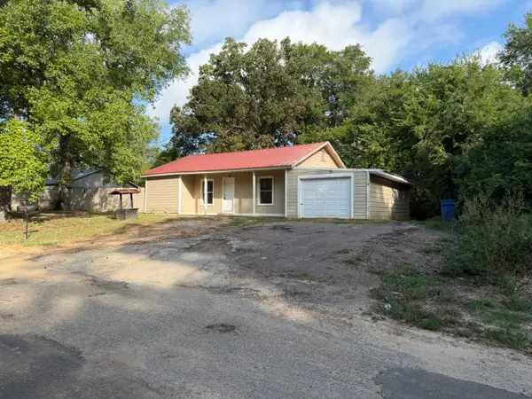 110 E Cate Street, Grand Saline, TX 75140