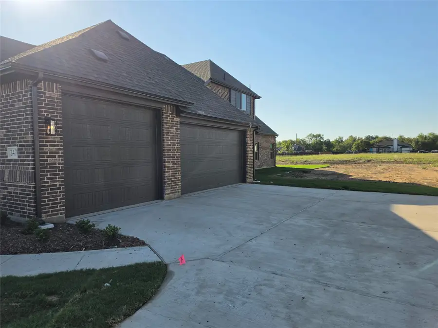 247 Redwood Circle, Trenton, TX 75490 - #2