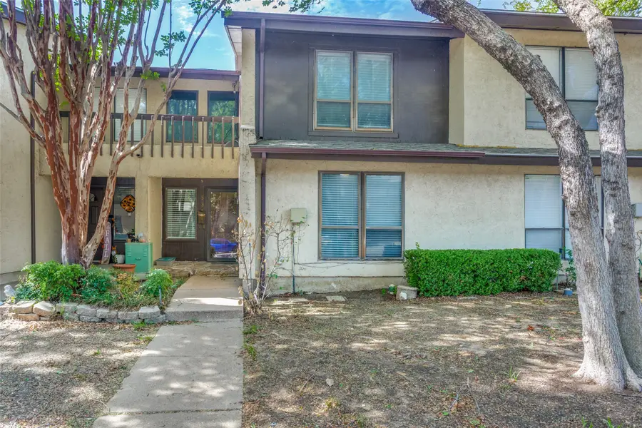 531 Campana Court, Irving, TX 75061 - #2