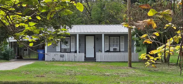 1713 W Frank Street, Grand Saline, TX 75140