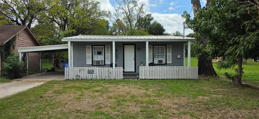1713 W Frank Street, Grand Saline, TX 75140 - #3